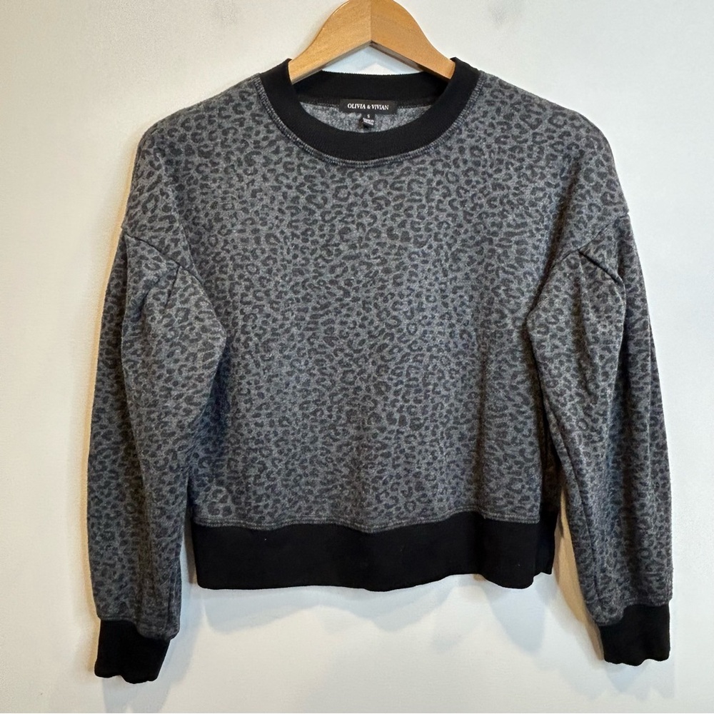 Olivia & Vivian leopard print sweatshirt dark grey